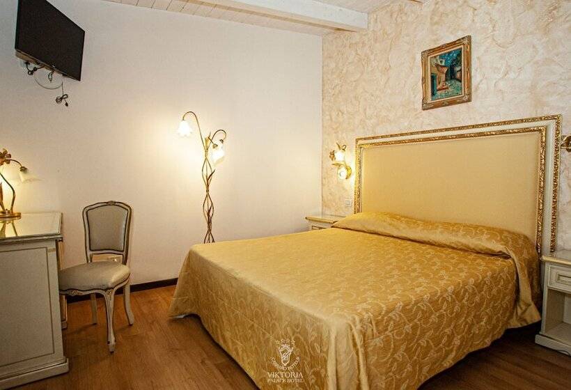 اتاق استاندارد, Viktoria Palace