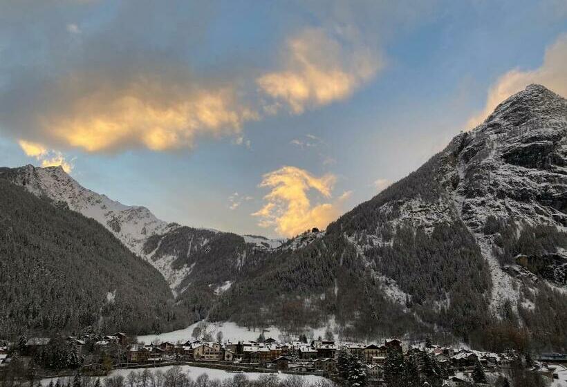 غرفة قياسية, Walser Courmayeur