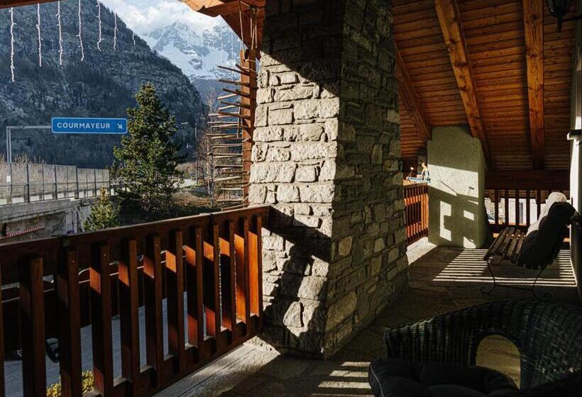 اتاق استاندارد چهار تخته, Walser Courmayeur