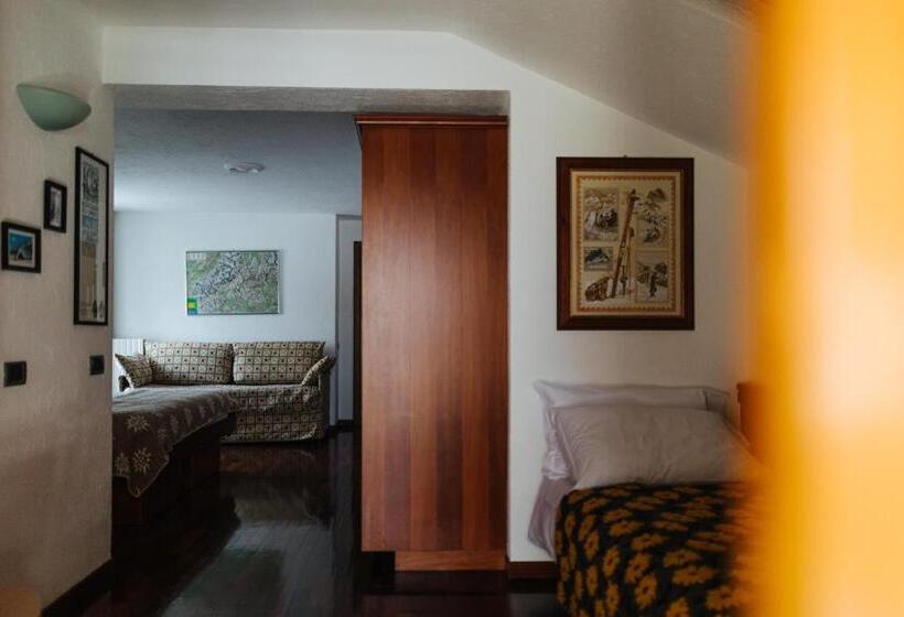 اتاق استاندارد چهار تخته, Walser Courmayeur