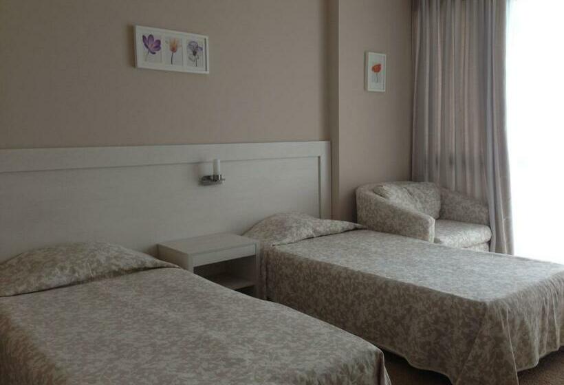 海景标准间带阳台, Sineva Beach Hotel   All Inclusive