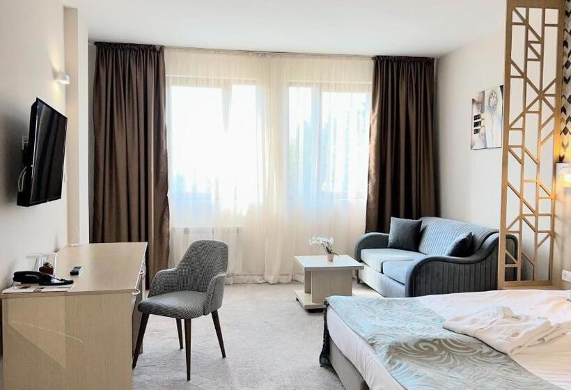 استودیوی پریمیوم, Orpheus   Casino And Spa