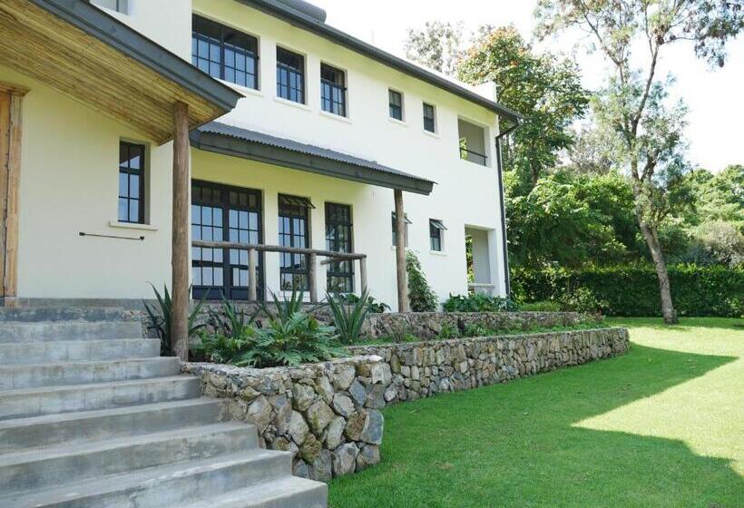 اتاق لوکس با بالکن, Arusha Villa Karamu Coffee Estate