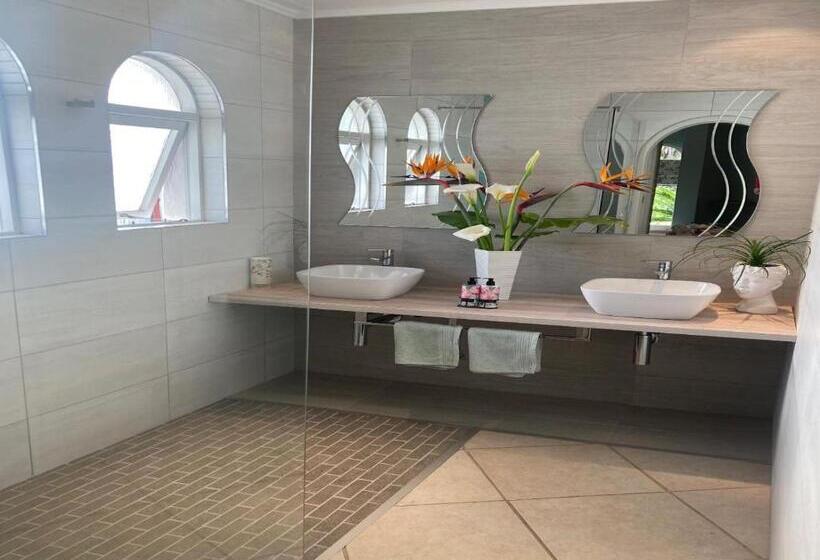 اتاق استاندارد, Bollinger Guest House