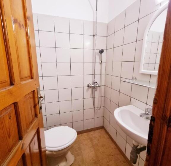 اتاق لوکس با بالکن, Motel Thessaloniki