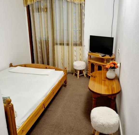 اتاق لوکس با بالکن, Motel Thessaloniki