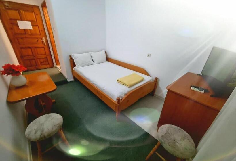 اتاق یک تخته با تراس, Motel Thessaloniki
