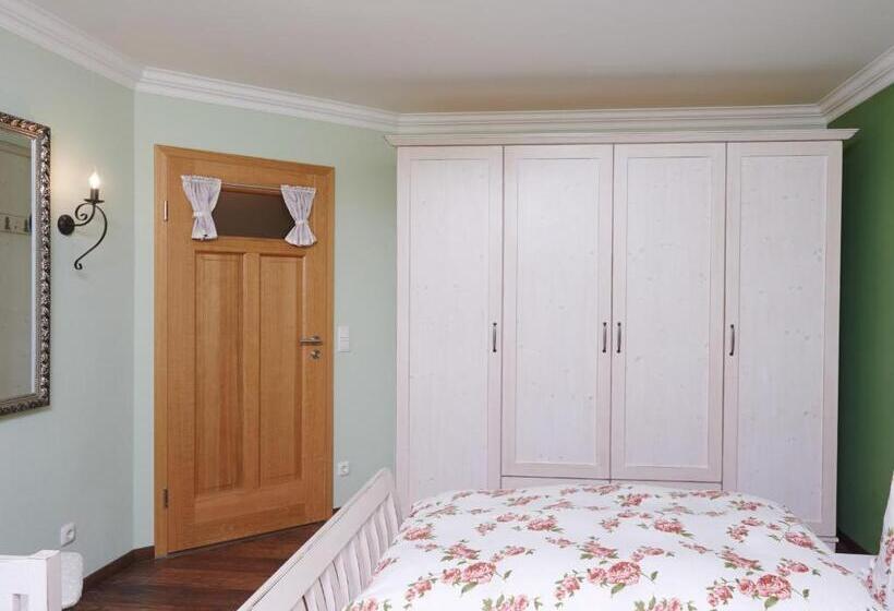 Апартаменты 2 Спальни, Ferienhof Dirnberg