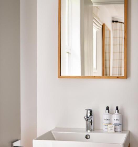 اتاق استاندارد با تخت بزرگ, Parker Beach Lodge