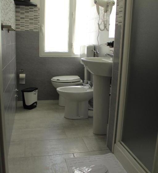 اتاق استاندارد با تخت بزرگ, Il Barocco