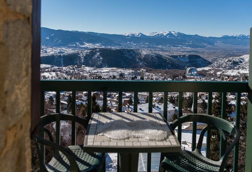 اتاق استاندارد, Des Pyrénées