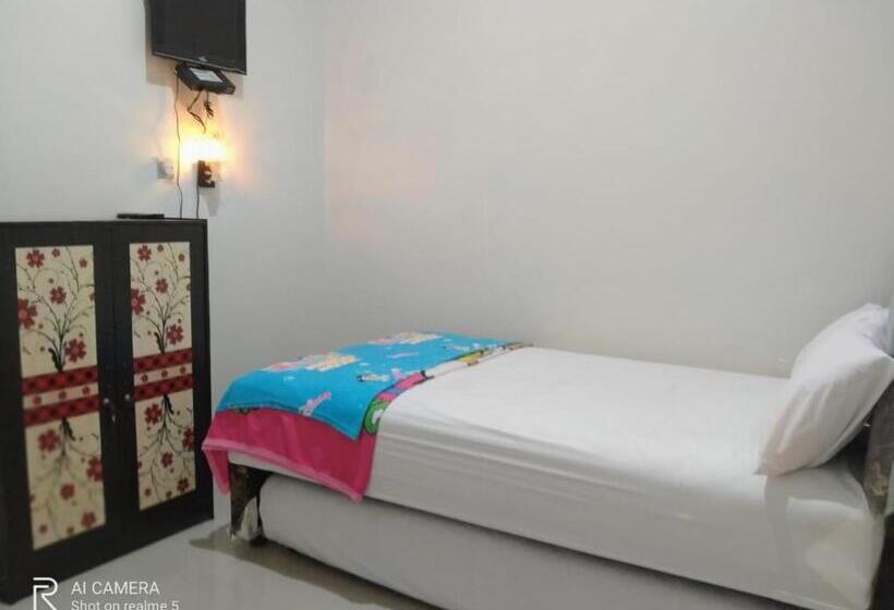 اتاق استاندارد یک نفره, Wisma Maestro Toraja Mitra Reddoorz