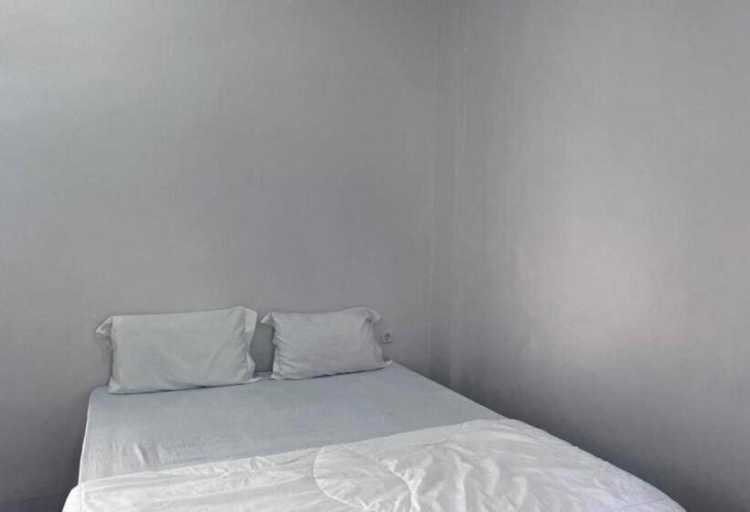 اتاق اکونومی, Wisma Maestro Toraja Mitra Reddoorz