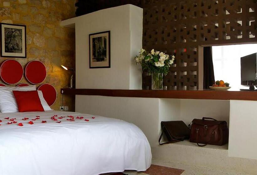 سوییت جونیور, Domaine Malika   Adults Only