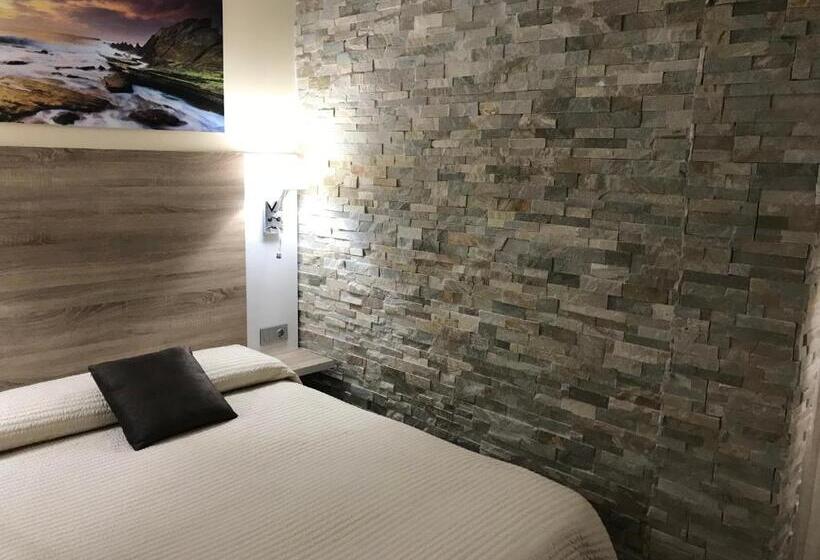 اتاق استاندارد یک نفره, Residencial Santamaría