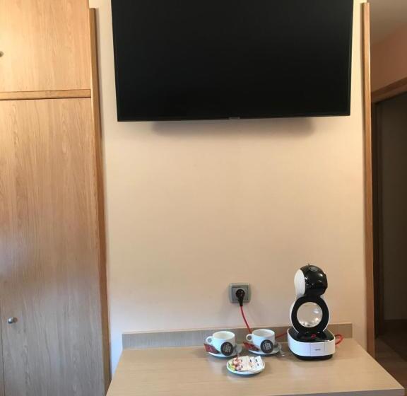 اتاق اکونومی, Residencial Santamaría