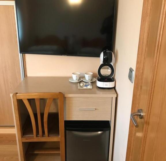 اتاق اکونومی, Residencial Santamaría
