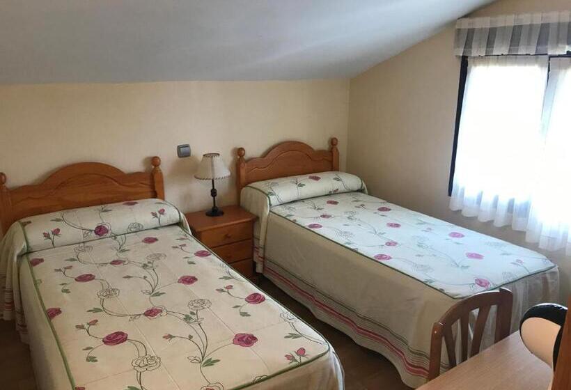 اتاق اکونومی, Residencial Santamaría