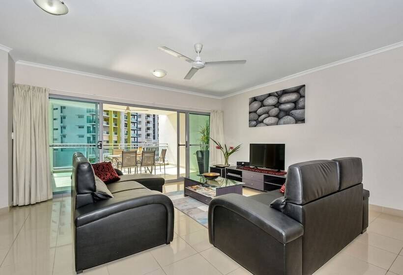 1 Bedroom Executive Apartment, Argus Apartments Darwin