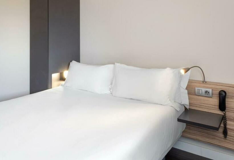 اتاق استاندارد, B&b Hotel Albacete
