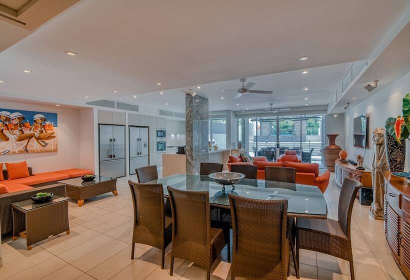 5 Bedroom Apartment, Coconut Grove Port Douglas