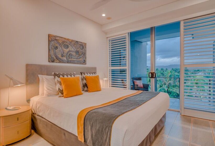 1 Bedroom Penthouse Apartment, Coconut Grove Port Douglas