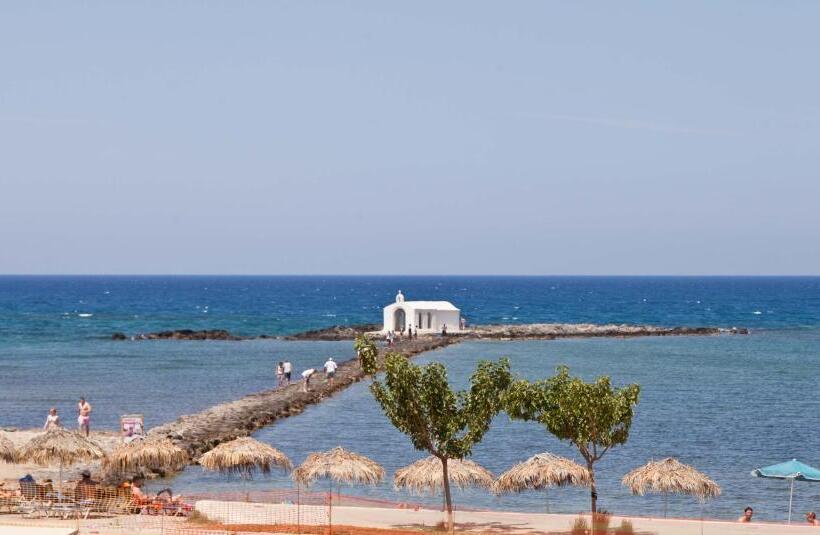 اتاق سوپریور یک تخته با چشم‌انداز دریا, Georgioupolis Beach