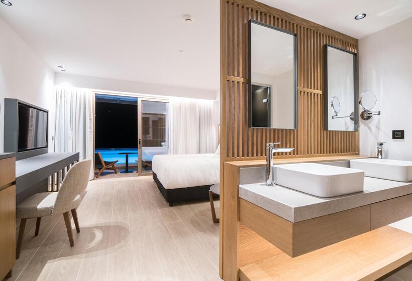 اتاق استاندارد با چشم‌انداز دریا, Akasha Beach Hotel & Spa