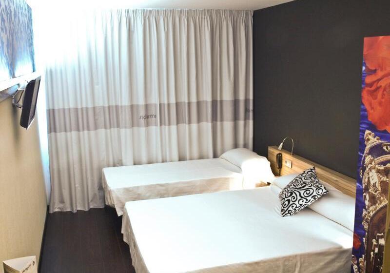 اتاق خانوادگی, B&b Hotel Albacete