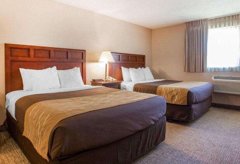 اتاق استاندارد, Quality Inn Kirkland