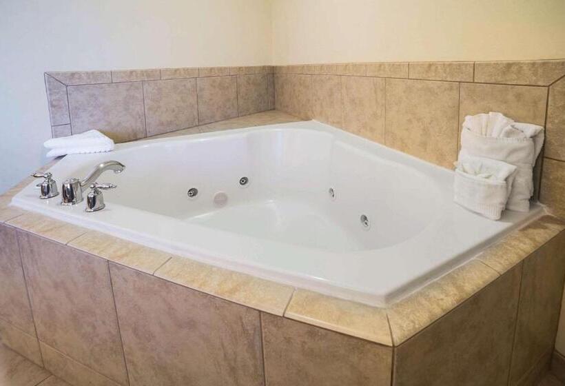 اتاق استاندارد با تخت بزرگ, Comfort Inn & Suites Rock Springs Green River