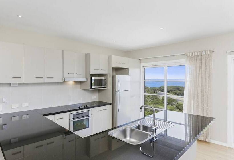 1 Bedroom Penthouse Apartment, Deep Blue Hotel & Hot Springs
