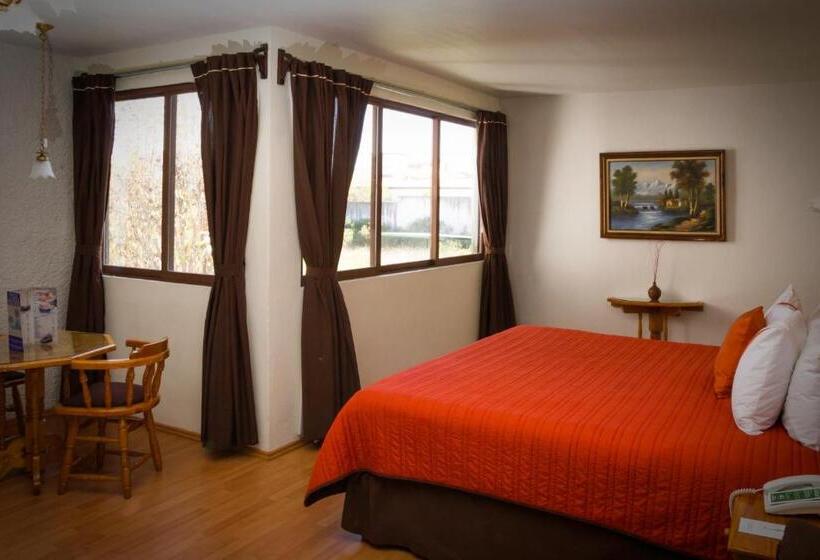 سوئیت با تخت بزرگ, Del Angel, Apizaco