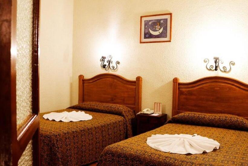 Habitación Estándar 2 Camas Matrimonio, Don Quijote
