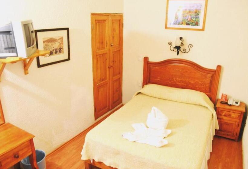 Habitación Estándar, Don Quijote