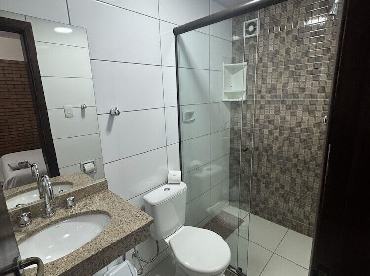 اتاق استاندارد, Garnier
