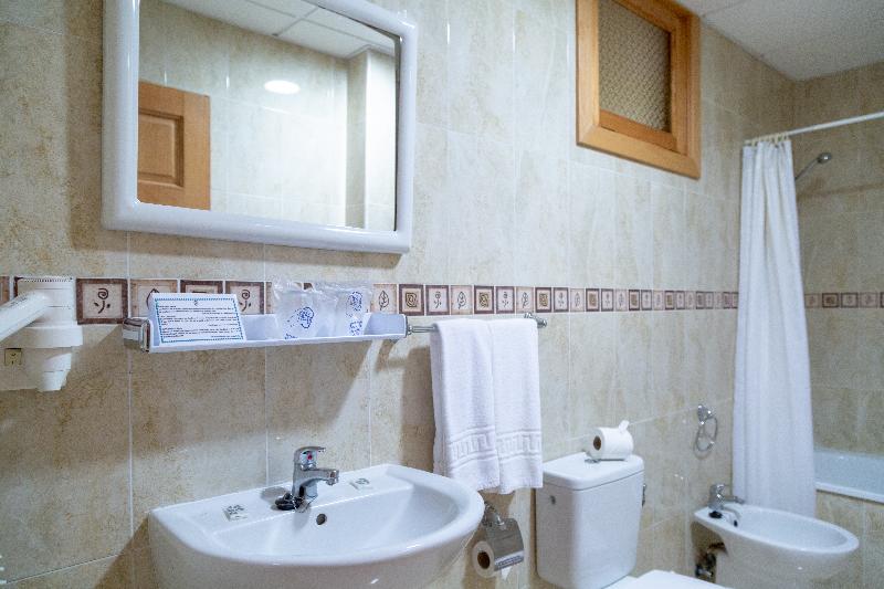 اتاق استاندارد, Garnier