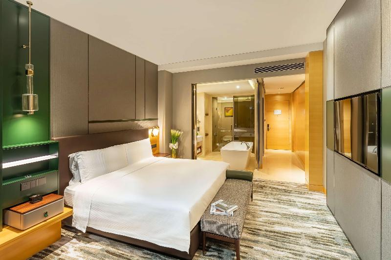 اتاق اجرایی با تخت بزرگ, Hilton Shanghai Hongqiao