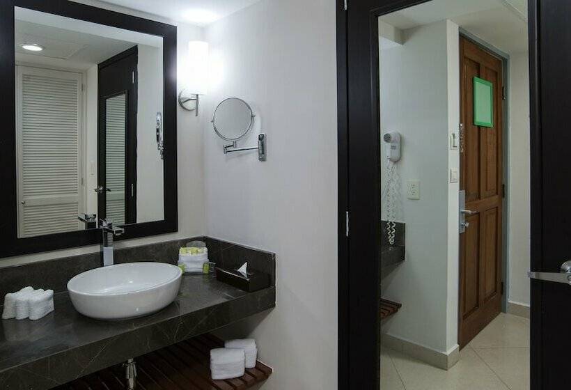 Номер Стандарт 2 Двуспальные Кровати, Holiday Inn Tuxtla Gutierrez, An Ihg