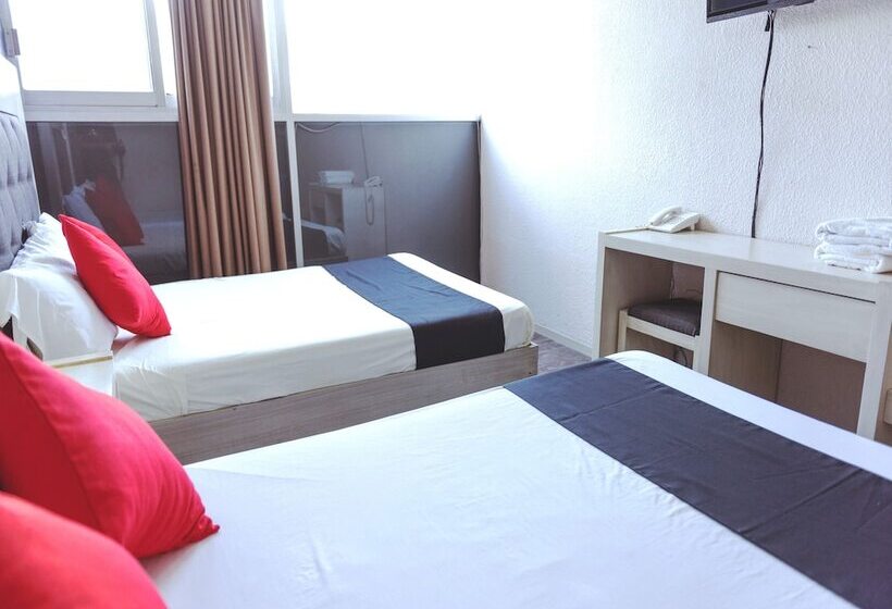 اتاق استاندارد با 2 تخت دوبل, Hotel Italia