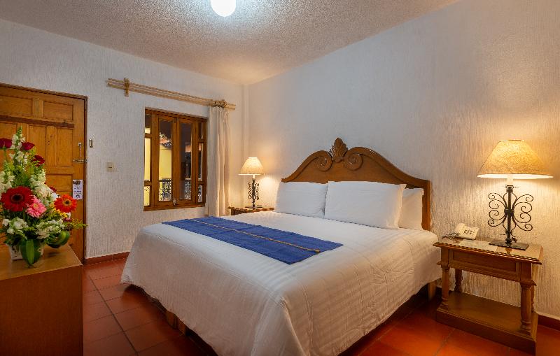 سوییت جونیور, La Parroquia