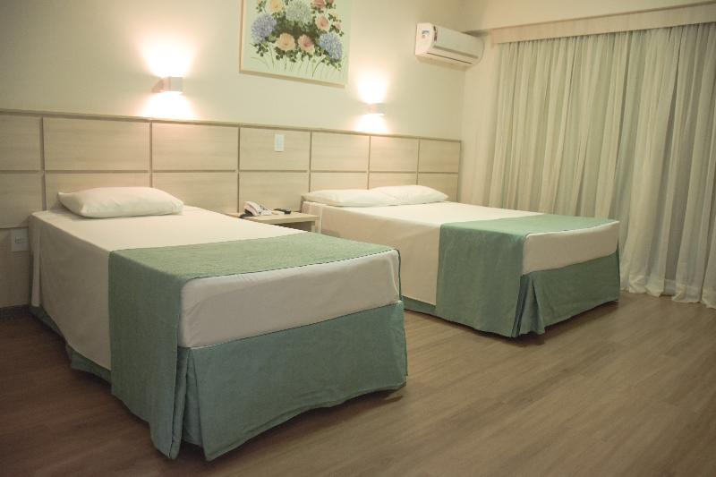 اتاق لوکس سه تخته, Nacional Inn Foz Do Iguaçu
