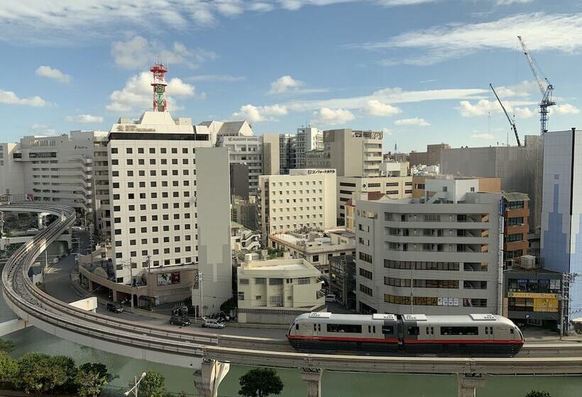 Quarto standard, Okinawa Nahana  & Spa