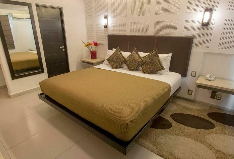 Standard Room King Size Bed, Rio Tequisquiapan