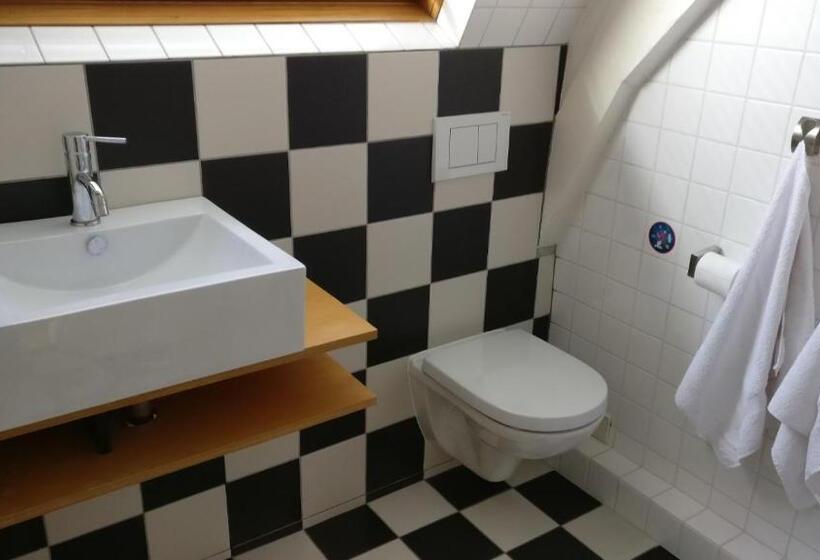 اتاق استاندارد, B&b Hart Van Leiden