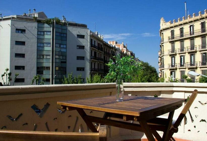 اتاق استاندارد با تراس, Hostalin Barcelona Diputacion