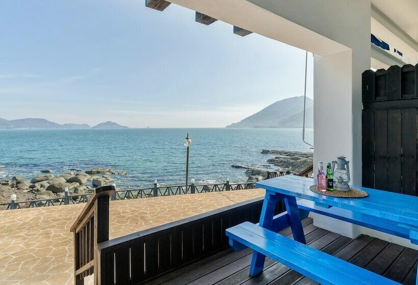 آپارتمان عادی 1 خوابه, Namhae Opera House Pension