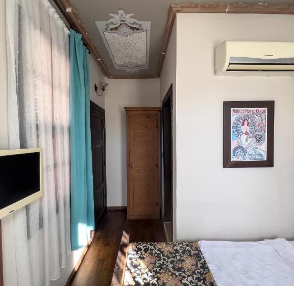 اتاق استاندارد, Old House Hotel&pub