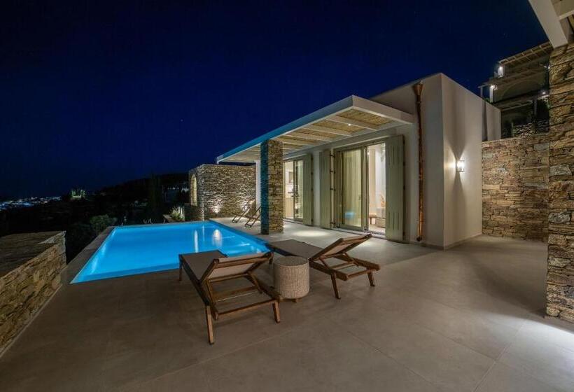 بانگلوی استاندارد, Casa Di Fiori Andros Suites