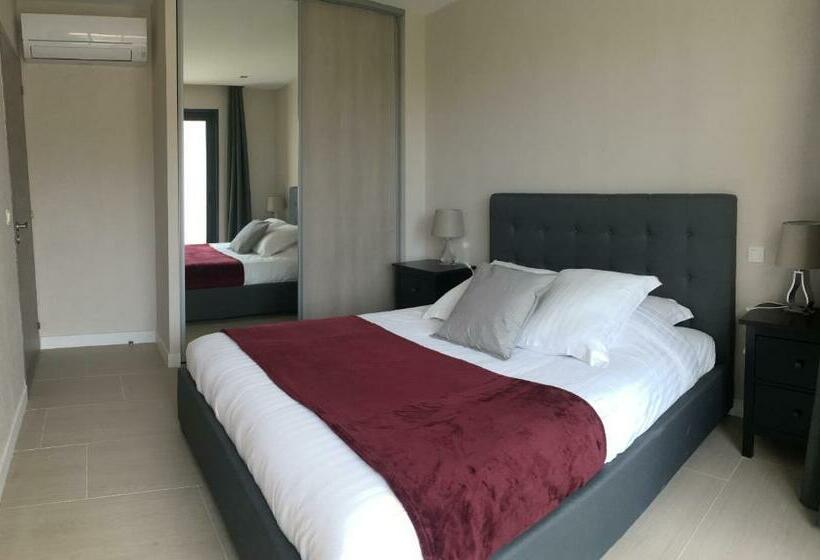 آپارتمان 1 خوابه با چشم‌انداز دریا, Hpc Suites   Parking Gratuit & Piscine Chauffée